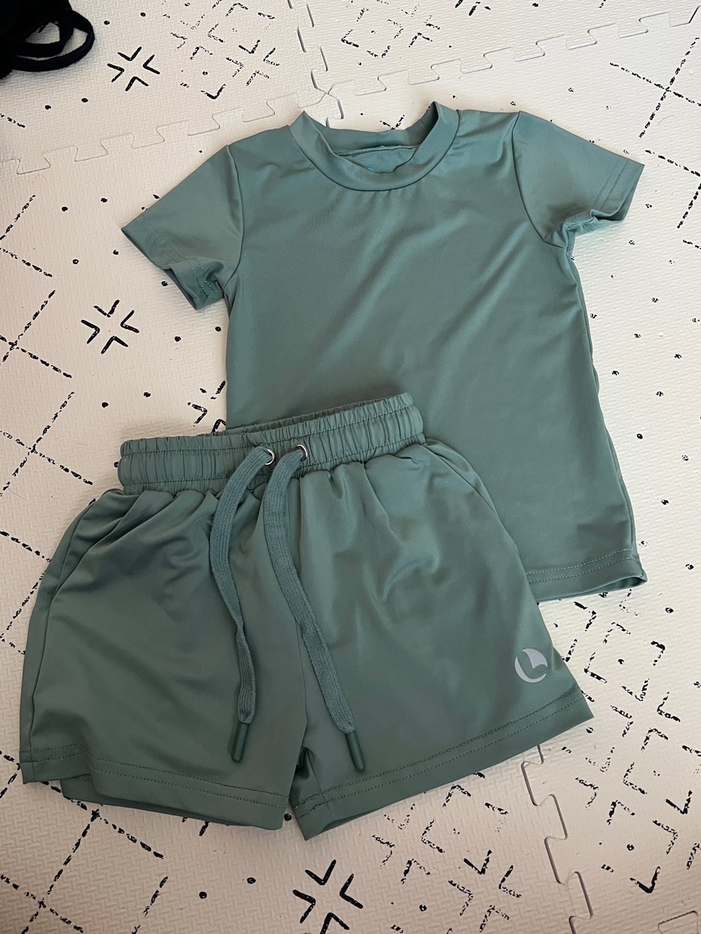 little one shop green athletic set 18 months